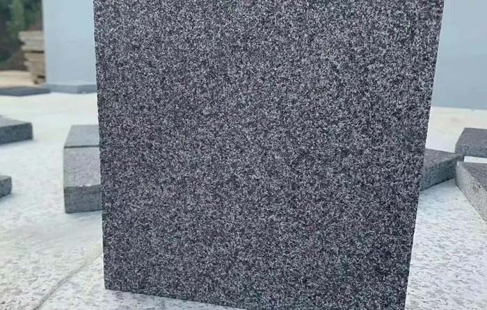 芝麻黑石材施工过程常见的问题有哪些?